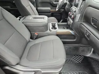 Chevrolet Silverado 1500 Limited 2022 4x4 LT Trail Boss 4dr Crew Cab 6.6 ft. SB