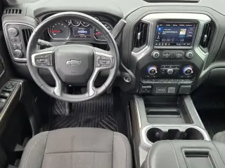 Chevrolet Silverado 1500 Limited 2022 4x4 LT Trail Boss 4dr Crew Cab 6.6 ft. SB