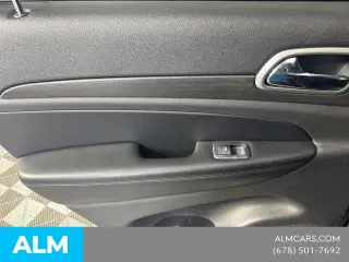 Jeep Grand Cherokee 2017 4x4 Altitude 4dr SUV
