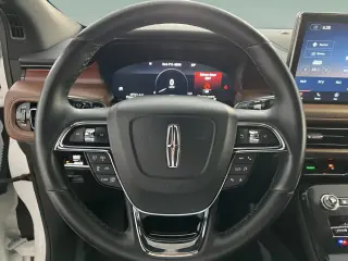 Lincoln Nautilus 2023 AWD Reserve 4dr SUV