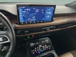 Lincoln Nautilus 2023 AWD Reserve 4dr SUV