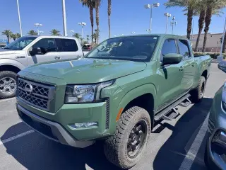 Nissan Frontier 2022 4x4 SV 4dr Crew Cab 6.1 ft. LB