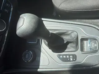 Jeep Cherokee 2019 4x4 Latitude 4dr SUV