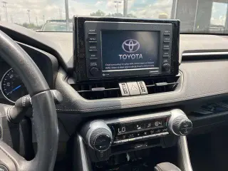 Toyota RAV4 Hybrid 2022 AWD XLE Premium 4dr SUV