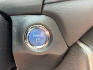 Toyota RAV4 Hybrid 2022 AWD XLE Premium 4dr SUV