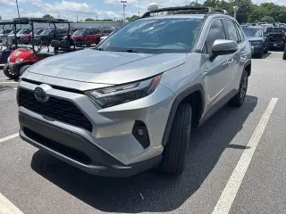 Toyota RAV4 Hybrid 2022 AWD XLE Premium 4dr SUV