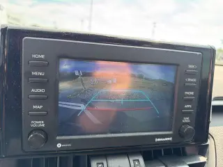 Toyota RAV4 Hybrid 2022 AWD XLE Premium 4dr SUV
