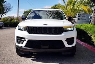 Jeep Grand Cherokee 2023 4x4 Laredo X 4dr SUV
