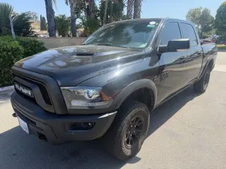 Ram 1500 Classic 2022 4x4 SLT 4dr Crew Cab 5.5 ft. SB Pickup