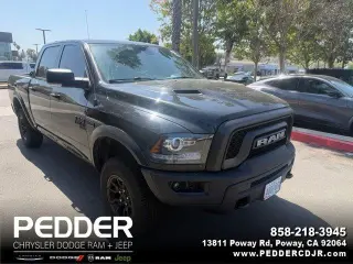 Ram 1500 Classic 2022 4x4 SLT 4dr Crew Cab 5.5 ft. SB Pickup