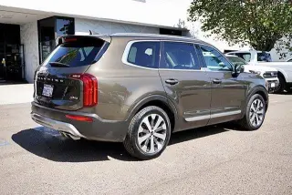 Kia Telluride 2021 S 4dr SUV