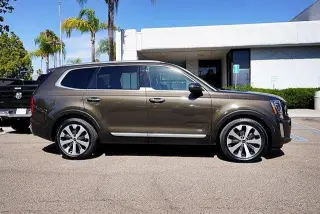 Kia Telluride 2021 S 4dr SUV