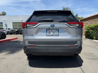 Toyota RAV4 Hybrid 2022 AWD LE 4dr SUV