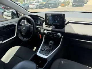 Toyota RAV4 Hybrid 2022 AWD LE 4dr SUV