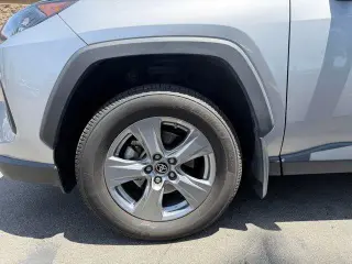 Toyota RAV4 Hybrid 2022 AWD LE 4dr SUV