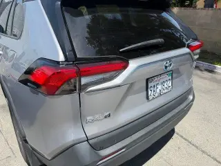 Toyota RAV4 Hybrid 2022 AWD LE 4dr SUV