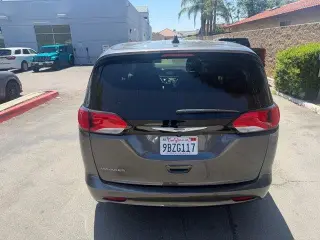 Chrysler Voyager 2022 LX 4dr Mini-Van