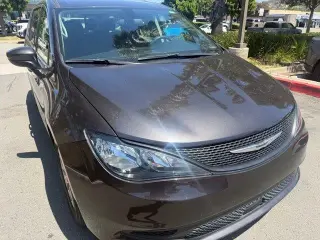 Chrysler Voyager 2022 LX 4dr Mini-Van