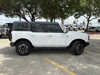 Ford Bronco 2022 4x4 Badlands Advanced 4dr SUV