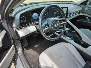 Hyundai ELANTRA 2024 Limited 4dr Sedan