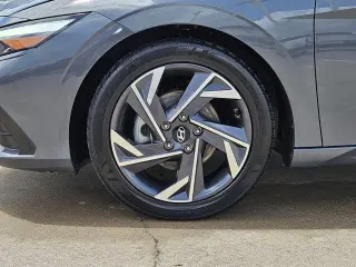 Hyundai ELANTRA 2024 Limited 4dr Sedan