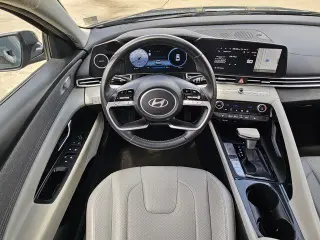 Hyundai ELANTRA 2024 Limited 4dr Sedan