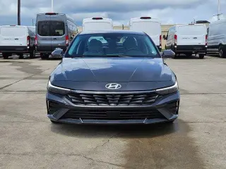 Hyundai ELANTRA 2024 Limited 4dr Sedan