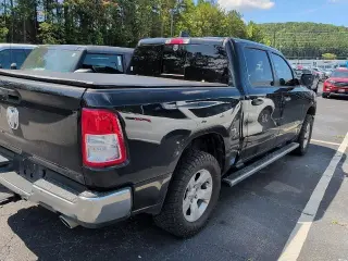 Ram 1500 2023 4x2 Big Horn 4dr Crew Cab 5.6 ft. SB Pickup
