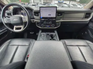 Ford Expedition MAX 2024 4x4 XLT 4dr SUV