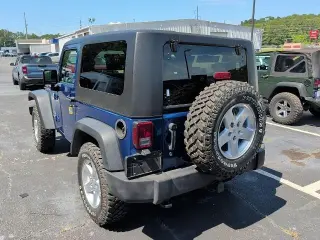 Jeep Wrangler 2010 4x4 Sport 2dr SUV
