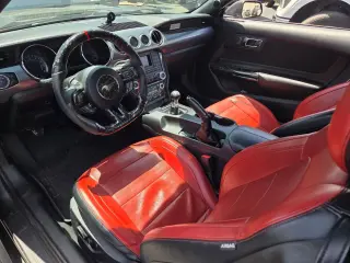 Ford Mustang 2016 GT Premium 2dr Fastback