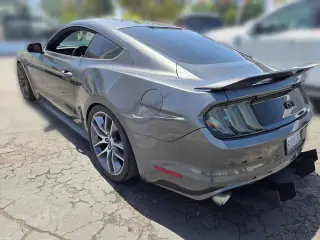 Ford Mustang 2016 GT Premium 2dr Fastback