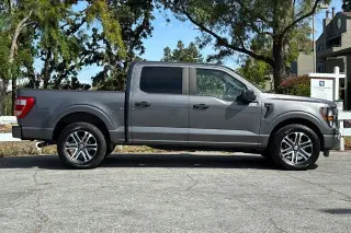 Ford F-150 2023 4x2 Lariat 4dr SuperCrew 5.5 ft. SB