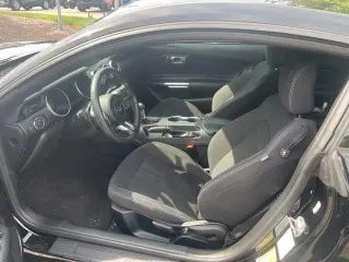 Ford Mustang 2022 EcoBoost Premium 2dr Fastback