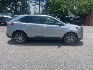 Ford Edge 2021 SEL 4dr Crossover