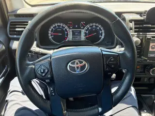 Toyota 4Runner 2014 AWD Limited 4dr SUV