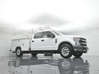 Ford F-250 Super Duty 2021 4x2 XL 4dr Crew Cab 8 ft. LB Pickup