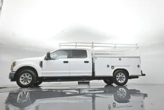 Ford F-250 Super Duty 2021 4x2 XL 4dr Crew Cab 8 ft. LB Pickup