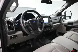 Ford F-250 Super Duty 2021 4x2 XL 4dr Crew Cab 8 ft. LB Pickup