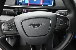 Ford Mustang Mach-E 2022 Premium 4dr SUV
