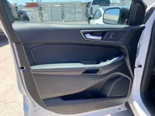 Ford Edge 2022 AWD SE 4dr Crossover