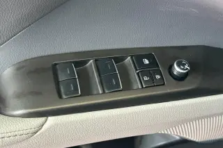 Toyota Camry Hybrid 2023 XLE 4dr Sedan