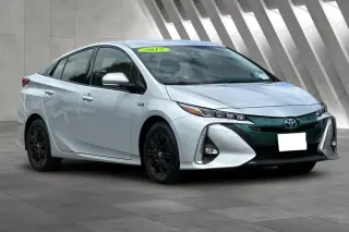 Toyota Prius Prime 2017 Advanced 4dr Hatchback