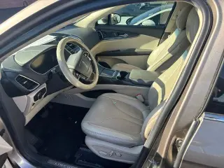 Lincoln Nautilus 2019 Reserve 4dr SUV