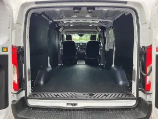 Ford Transit 2025 150 3dr SWB Low Roof Cargo Van