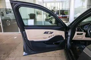 BMW 3 Series 2021 330e 4dr Sedan