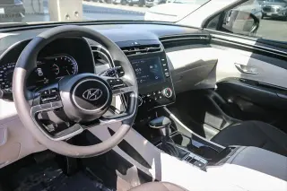 Hyundai TUCSON 2024 SE 4dr SUV