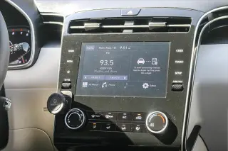 Hyundai TUCSON 2024 SE 4dr SUV