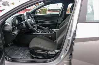 Hyundai ELANTRA 2026 SEL Sport 4dr Sedan