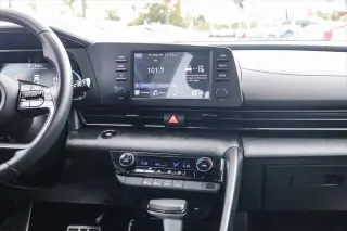 Hyundai ELANTRA 2026 SEL Sport 4dr Sedan